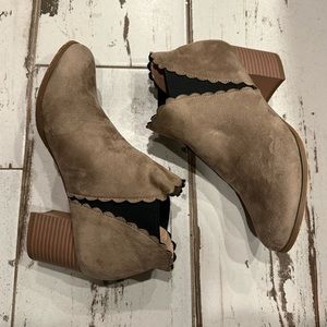 Booties in good condition